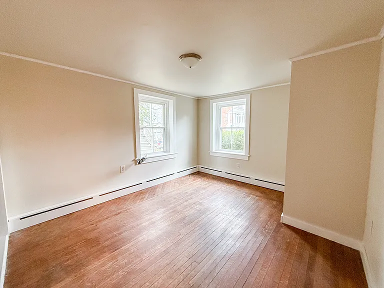 29 Ely St #1 — Photo 6