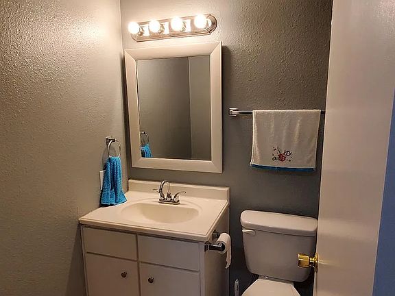 4th image of 14621 S Padre Island Dr APT B