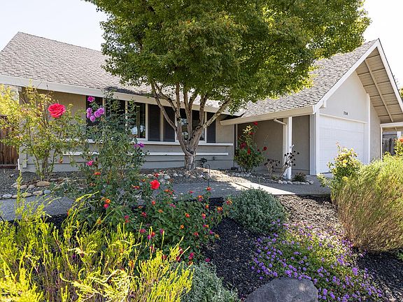 2nd image of 704 Montclair Drive