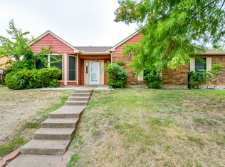 317 S Macarthur Blvd, Coppell, TX 75019