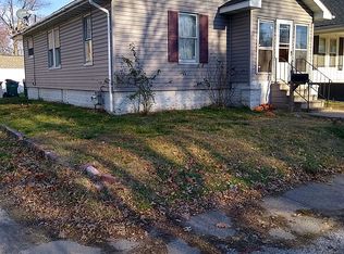 915 24th St, Granite City, IL 62040