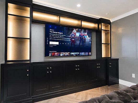 5th image of 28 Durges Street
