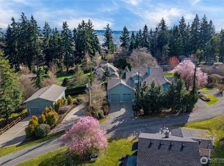 10316 43rd St E, Edgewood, WA 98372