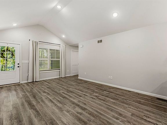 3rd image of 4171 Belle Rive Cir