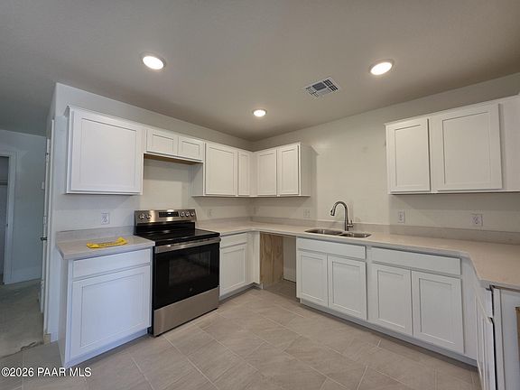 3rd image of 1263 Helsing Rd