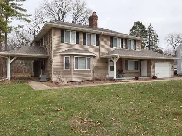 210 Manchester St, Dewitt, MI 48820