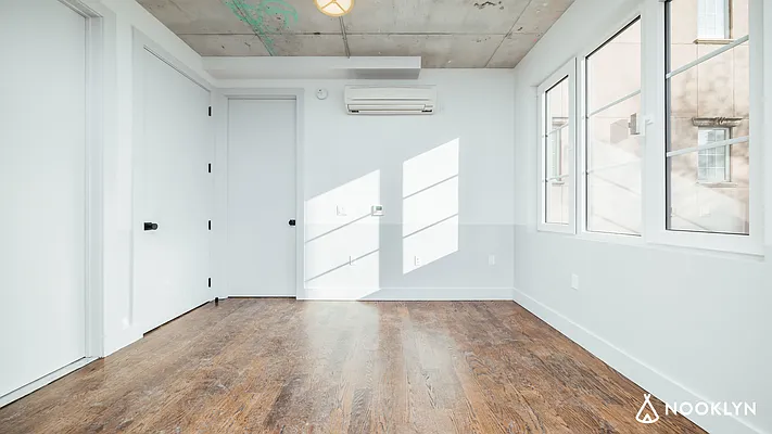 Rented by Nooklyn NYC LLC | media 60