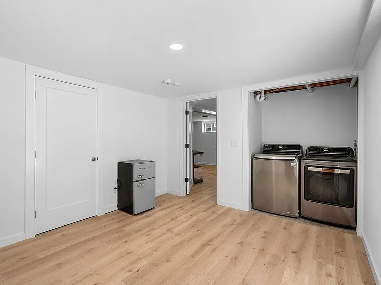 3363 Mimosa Dr — Photo 31