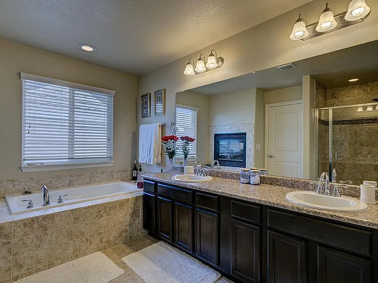 6471 Stingray Ln — Photo 12