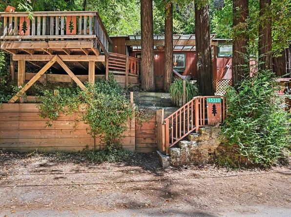 15320 Canyon 3 Road, Rio Nido, CA 95471