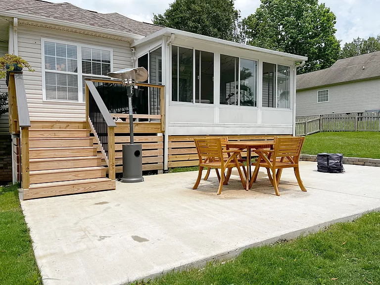 1726 Shetland Ln — Photo 4