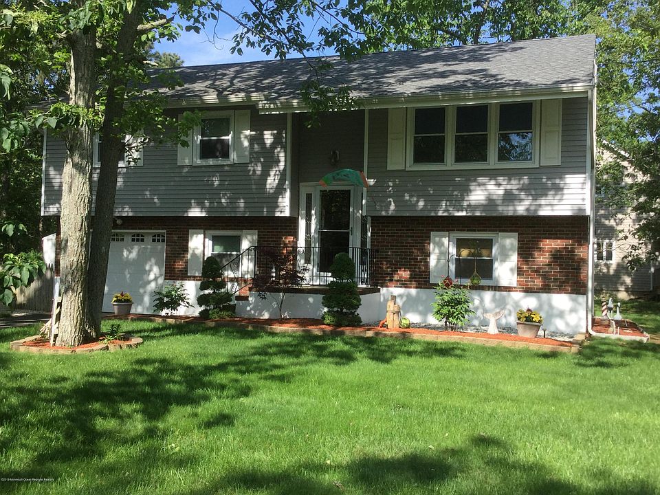 1st image of 42 Periwinkle Ln