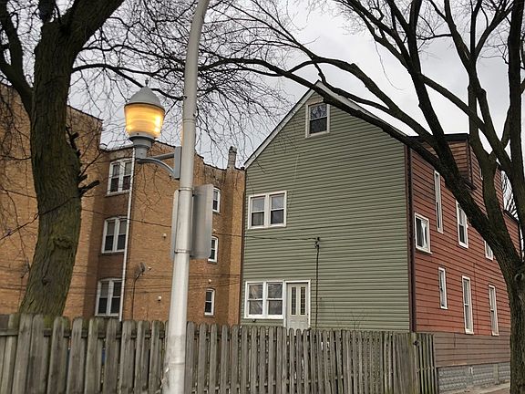 4th image of 3578 W Wabansia Ave