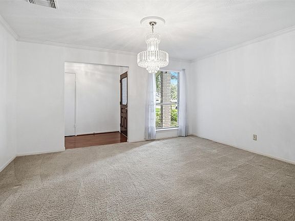 5th image of 10822 Lasso Ln