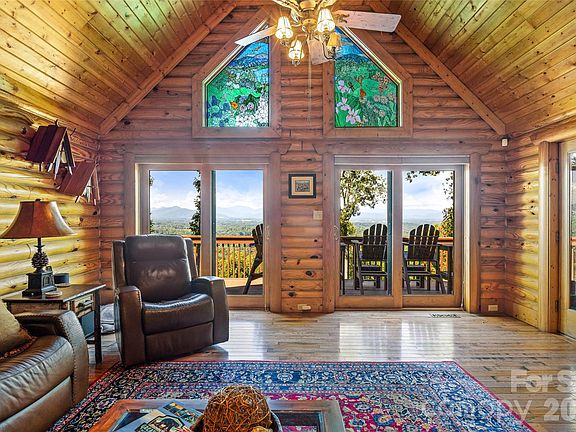 4th image of 82 Running Ridge Rd