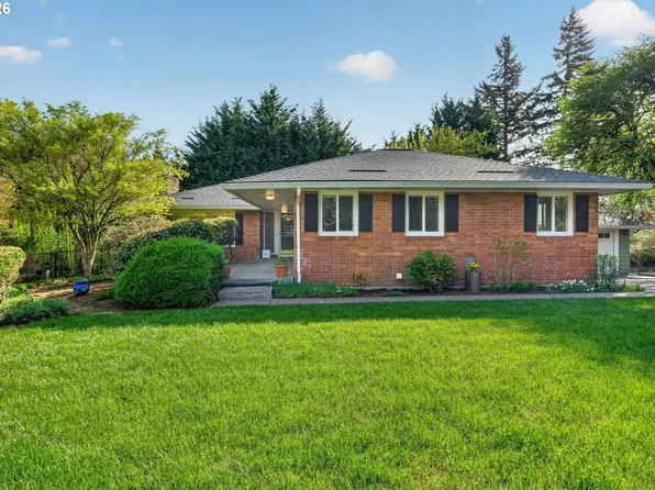 1620 SW Maplecrest Dr, Portland, OR 97219