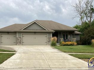 3306 NW Bent Tree Ln, Topeka, KS 66618