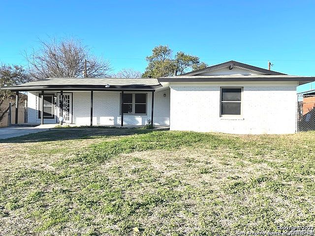 1st image of 319 Solar Dr