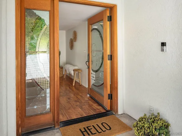 9470 La Cuesta Dr, La Mesa, CA 91941