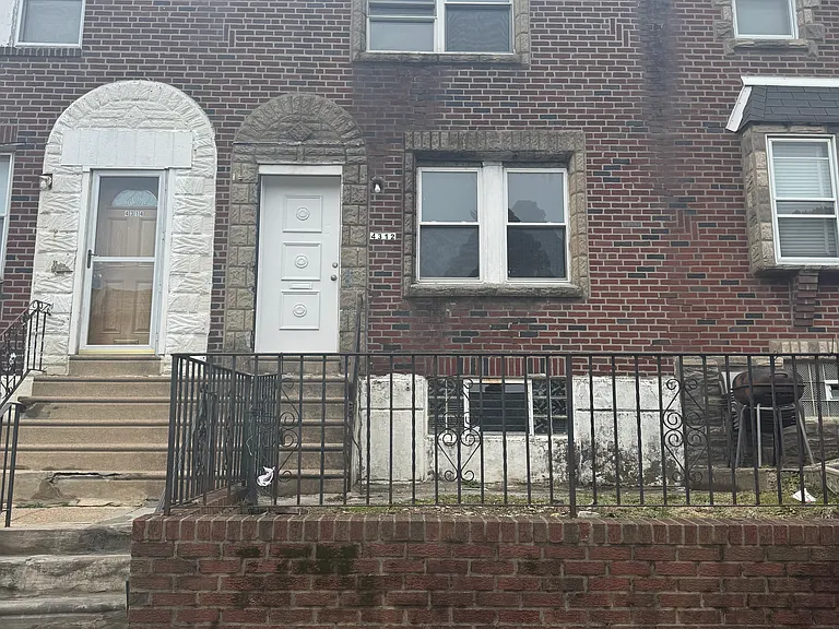 4312 Vista St — Photo 14