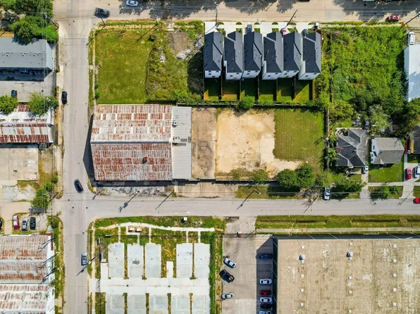 3368 Dixie Dr, Houston, TX 77021