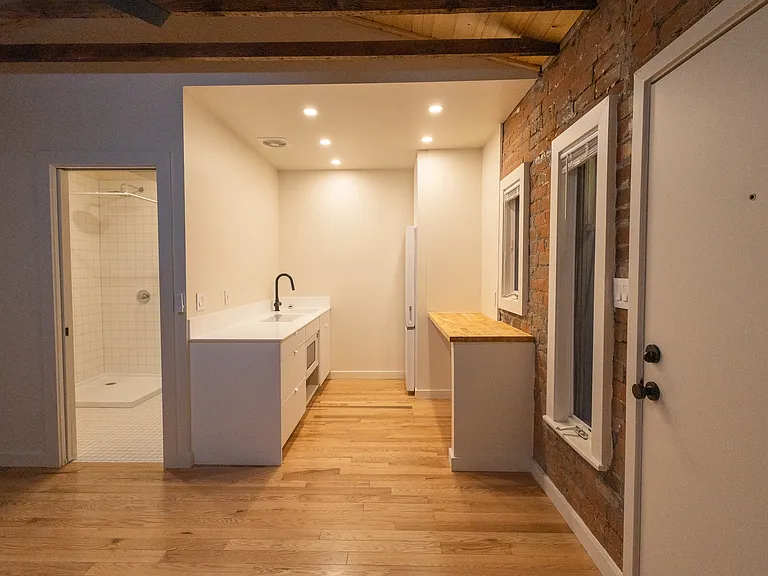 512 W Fillmore St #9 — Photo 6