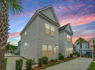 2004 Stonebreaker Ln, Hanahan, SC 29410