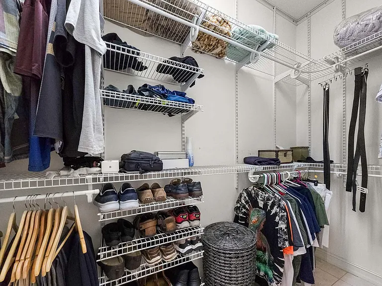 5058 Glenville Dr — Photo 19