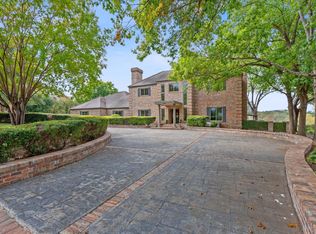 27030 Masters Pkwy, Spicewood, TX 78669