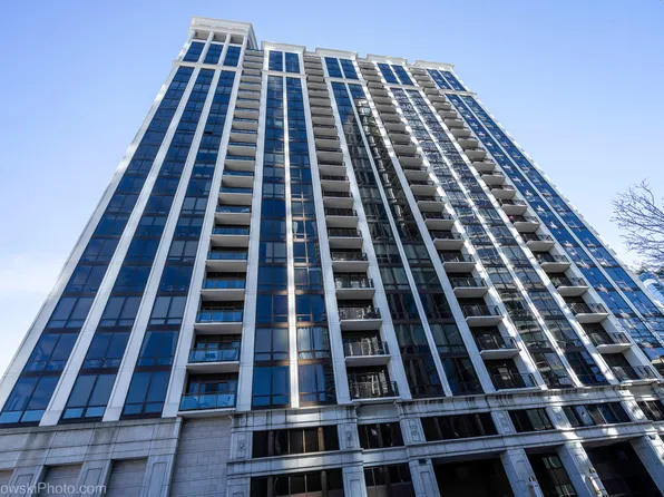 233 E 13th St APT 1508, Chicago, IL 60605