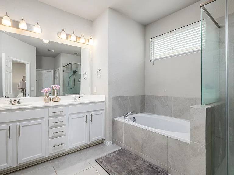 453 Arrowhead Vine St — Photo 12