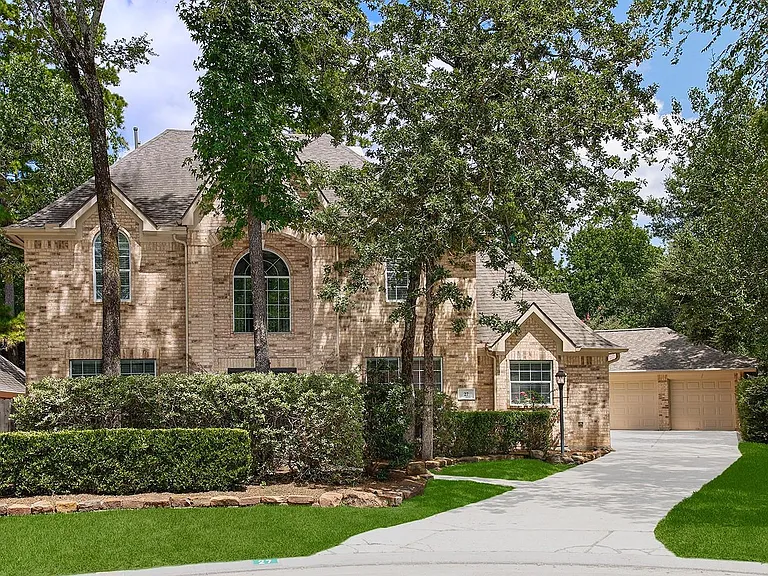 27 Bluff Creek Pl — Photo 1