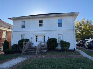 1366 College St, Bowling Green, KY 42101