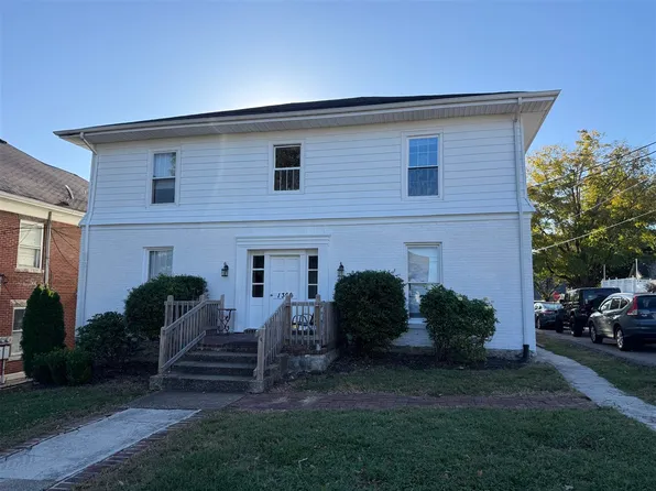 1366 College St, Bowling Green, KY 42101