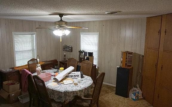 5th image of 709 Old London Ln