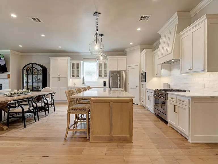 209 Pont De Normandie Ct — Photo 18