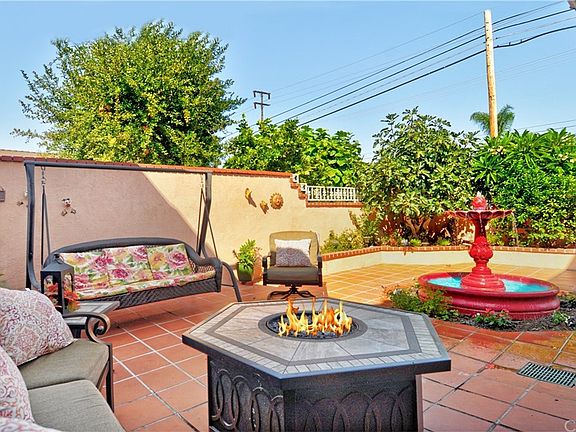5th image of 11381 Hewes St