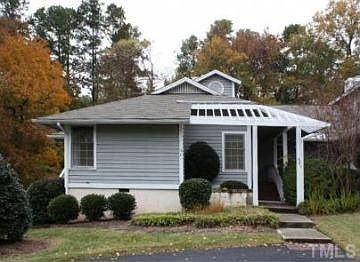 1st image of 301 Kirkwood Dr