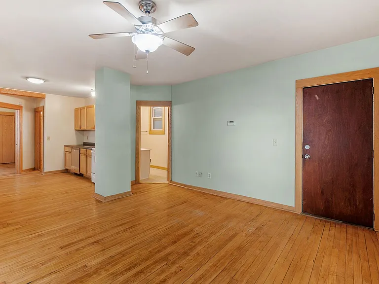 1815 Clinton Ave #1 — Photo 3