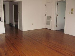 207 Diamond Blvd APT 2-L, Johnstown, PA