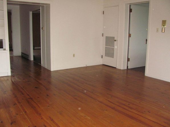 207 Diamond Blvd APT 2-L