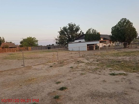 2nd image of 1801 S Cahoon Ave