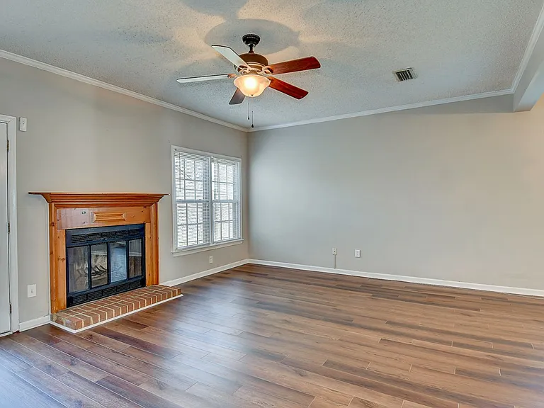 4206 Minnard Ct — Photo 15