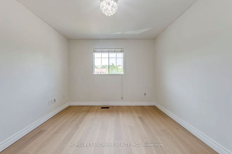 Oakville Townhouse for rent - 4 Bedrooms — photo 23