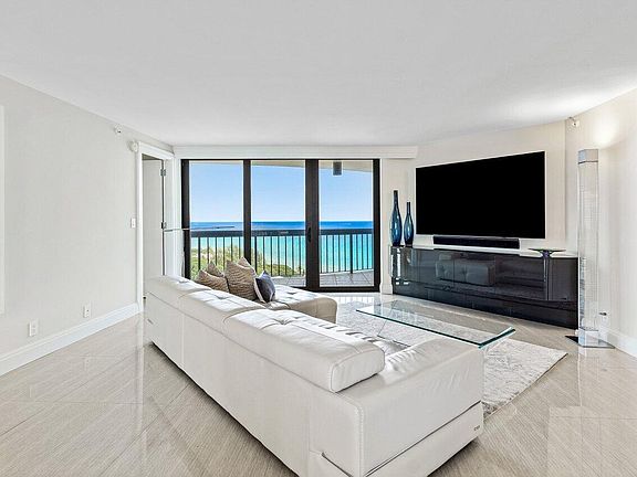 3rd image of 4545 N Ocean Boulevard #18d