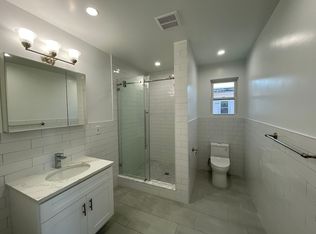 3985 Saxon Ave FLOOR 3, Bronx, NY 10463