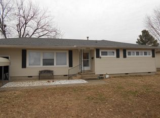 1624 Park Heights St, Miami, OK 74354