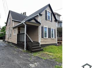 7511 Guthrie Ave, Cleveland, OH