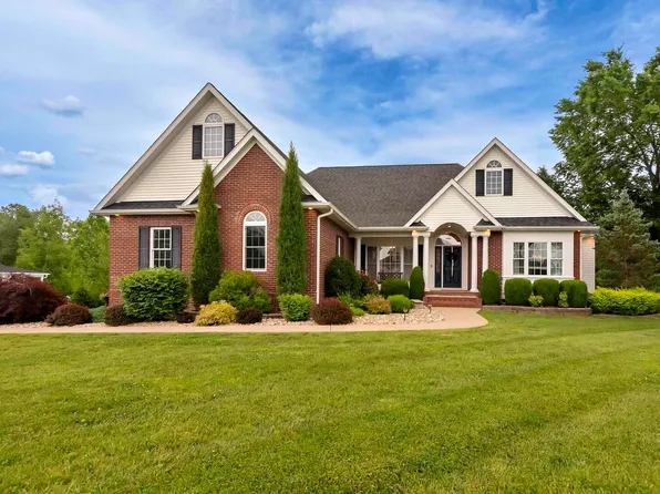 507 David Livingstone Dr, Carterville, IL 62918