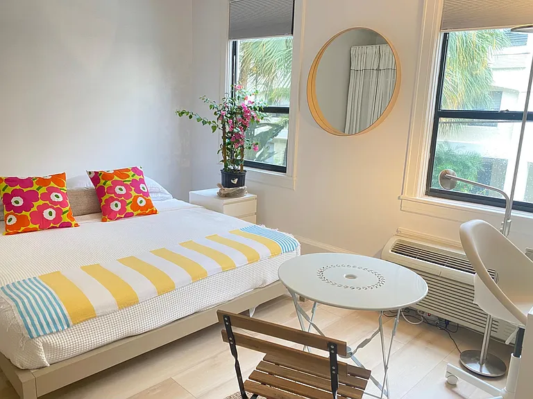 235 Sunrise Ave #1013 — Photo 16